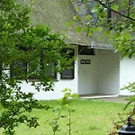 11 Im Haus Hallig Groede Bohl